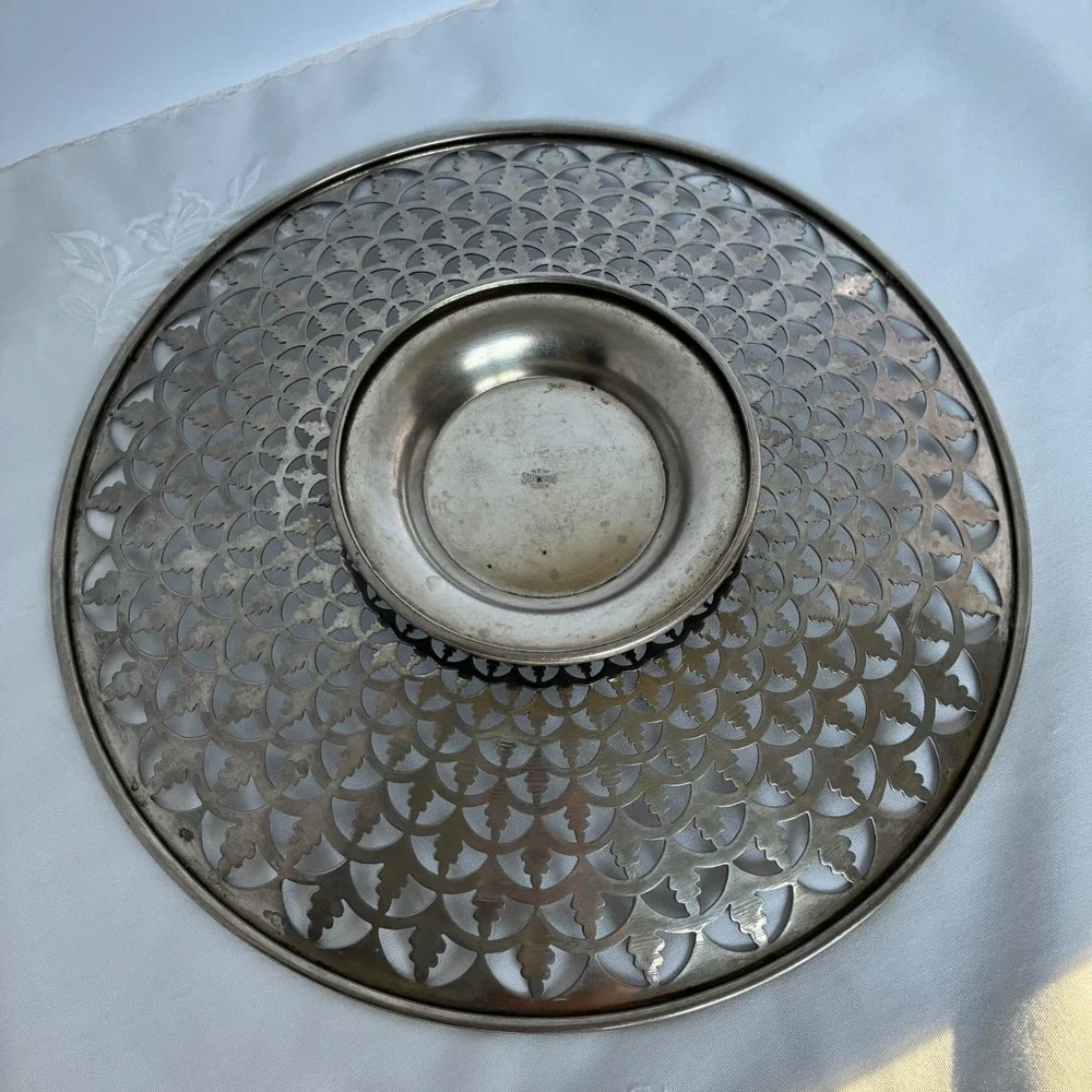 Vtg Sterlingware NY Pedestal Bowl Reticulated Pierced Leaf MCM Regency Victorian